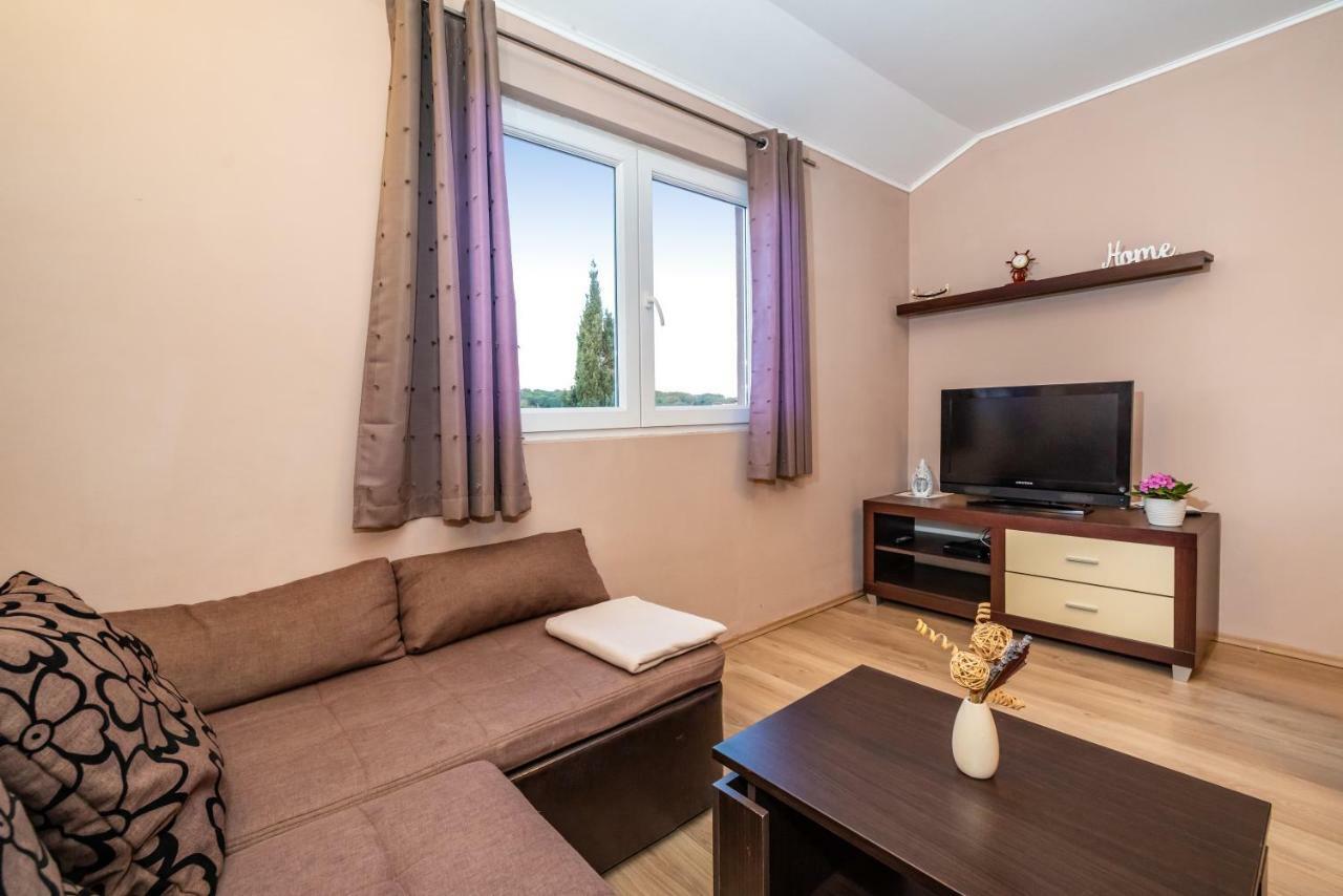 Apartment Adrian Biograd Na Moru Extérieur photo