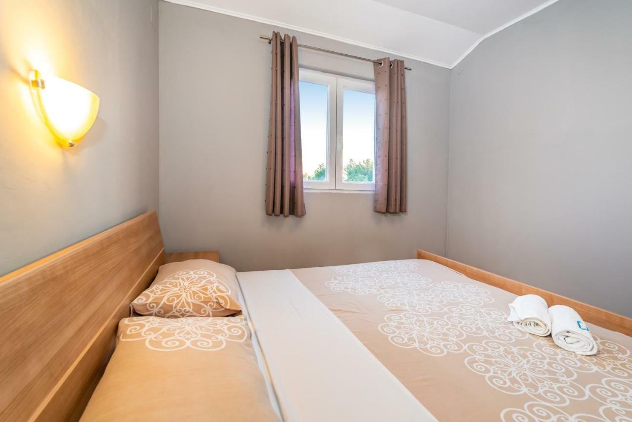 Apartment Adrian Biograd Na Moru Extérieur photo