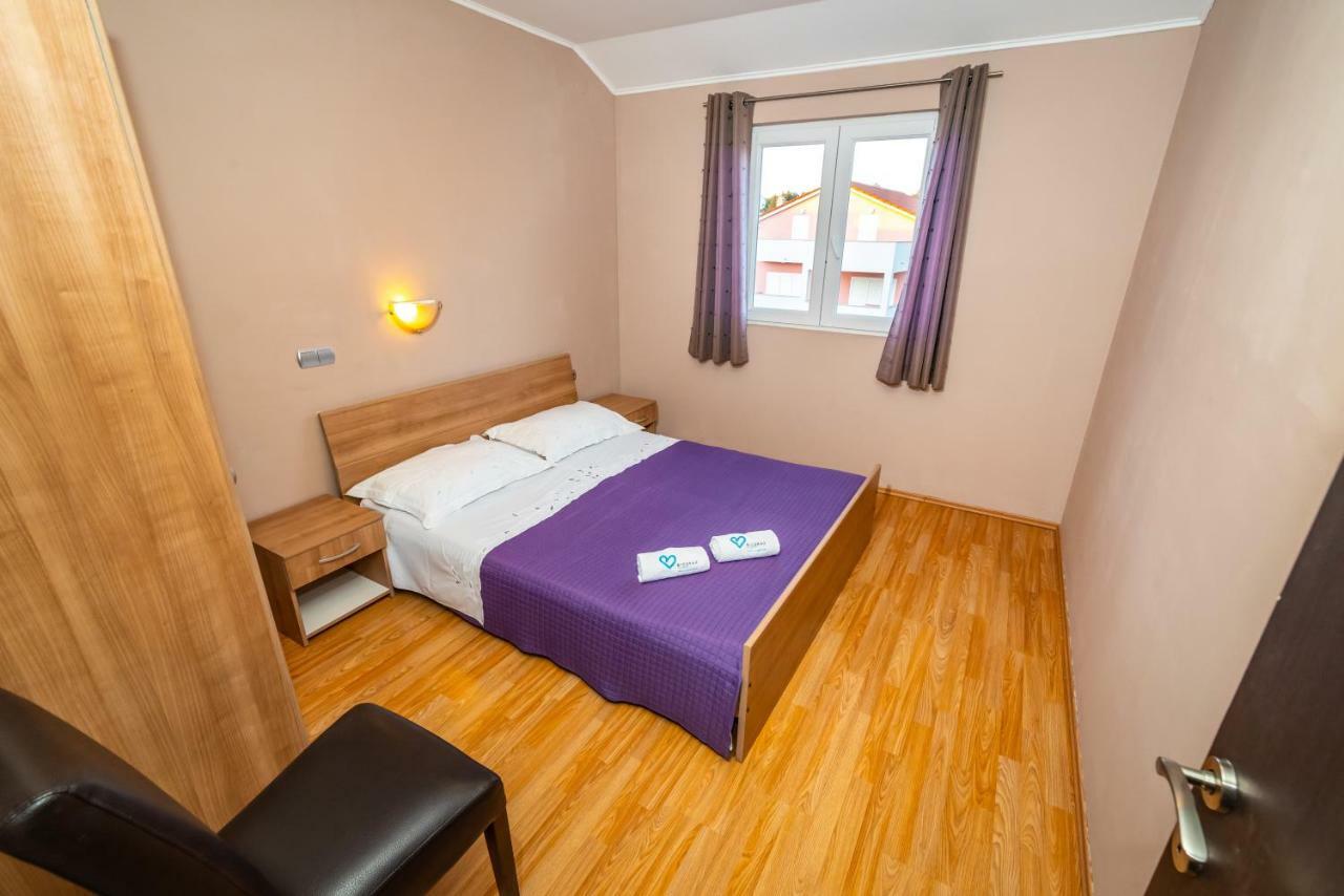 Apartment Adrian Biograd Na Moru Extérieur photo