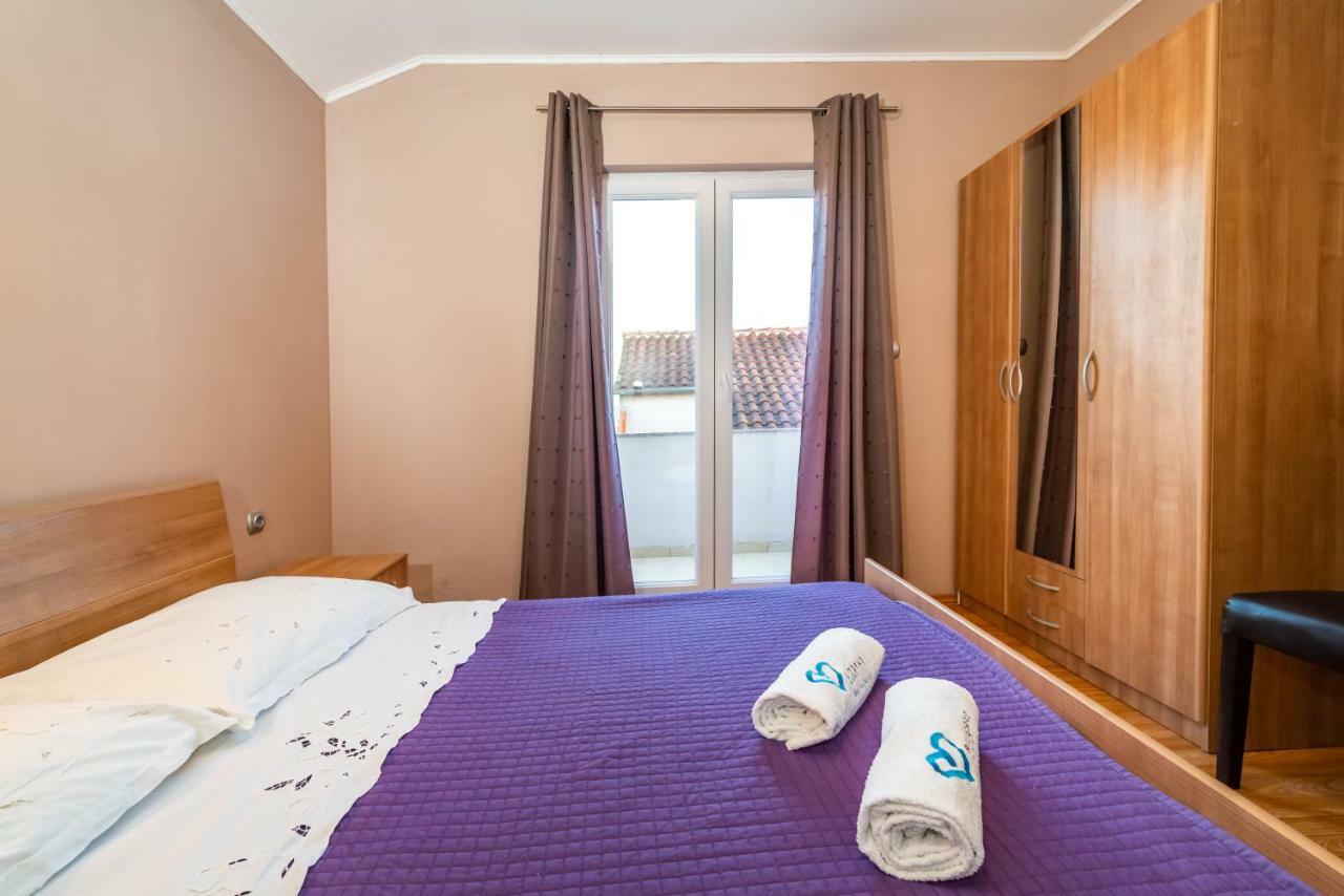 Apartment Adrian Biograd Na Moru Extérieur photo