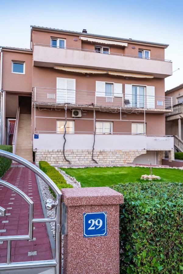 Apartment Adrian Biograd Na Moru Extérieur photo